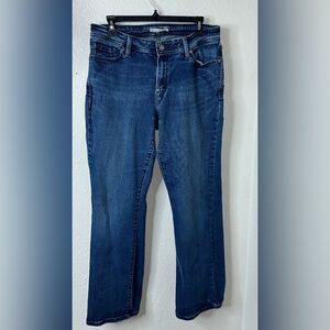 Levi's 529 Curvy Boot Cut Womens Size 16M Blue Jeans Denim Pants 33 Midrise